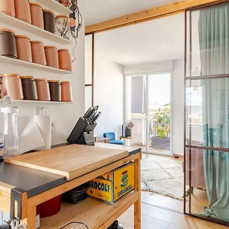 Marche Des Capucins - Calme - Lumineux - Garage Appartement Bordeaux