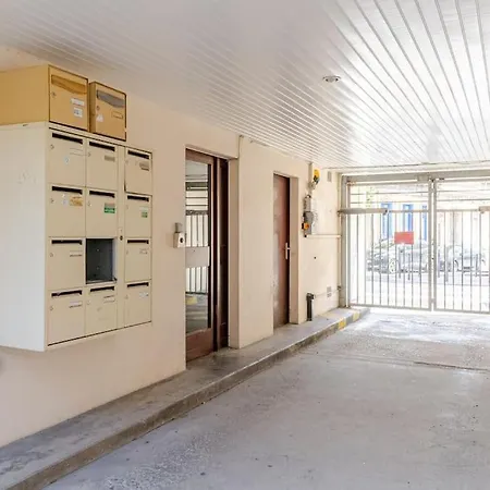 Marche Des Capucins - Calme - Lumineux - Garage 波尔多