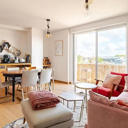 公寓 Marche Des Capucins - Calme - Lumineux - Garage