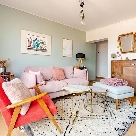 Marche Des Capucins - Calme - Lumineux - Garage Appartement