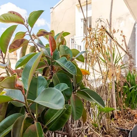 Marche Des Capucins - Calme - Lumineux - Garage 公寓 *