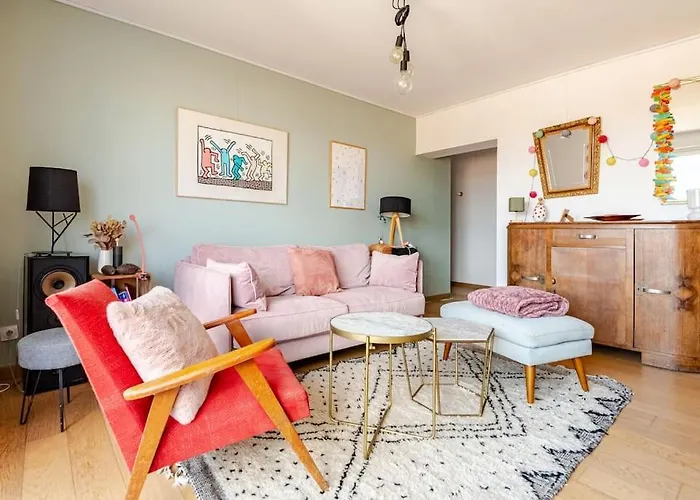 Marche Des Capucins - Calme - Lumineux - Garage Appartement